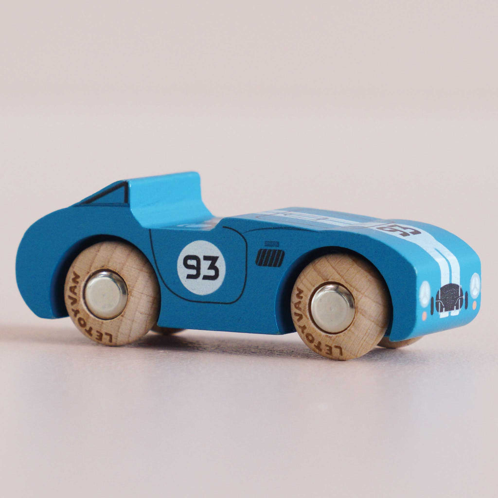 Houten auto Coby - nr. 5 - Auto's en voertuigen Le Toy Van - In den Olifant