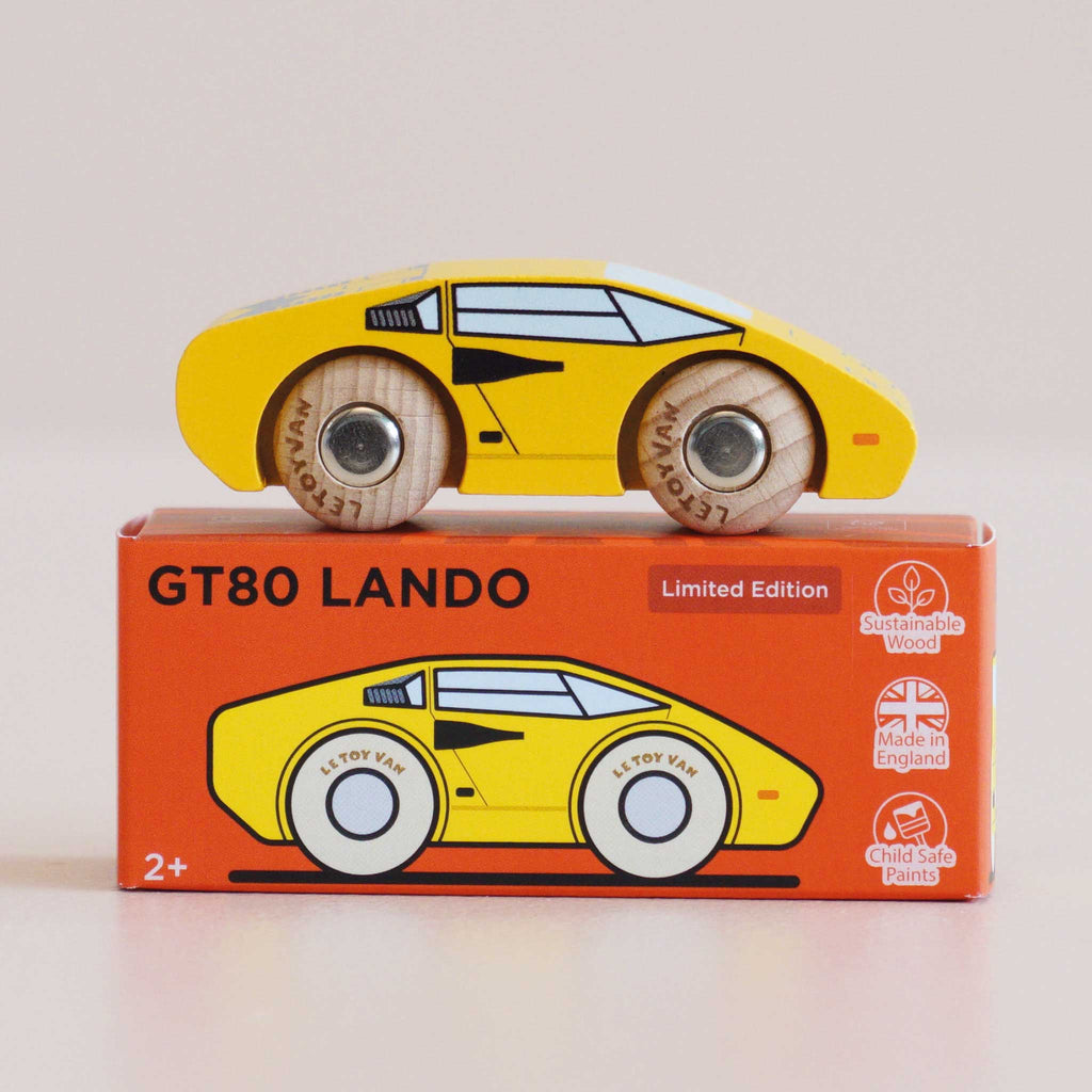 Houten auto Lando - nr. 14 - Auto's en voertuigen Le Toy Van - In den Olifant