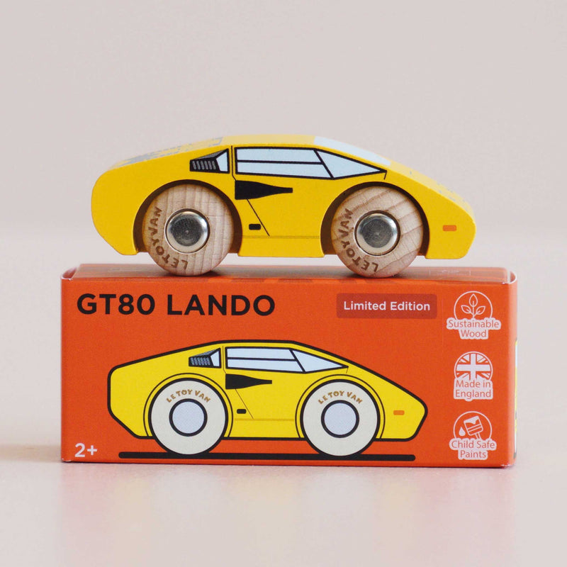 Houten auto Lando - nr. 14 - Auto's en voertuigen Le Toy Van - In den Olifant
