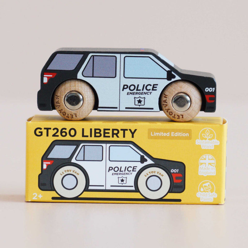 Houten auto Liberty - nr. 42 - Auto's en voertuigen Le Toy Van - In den Olifant