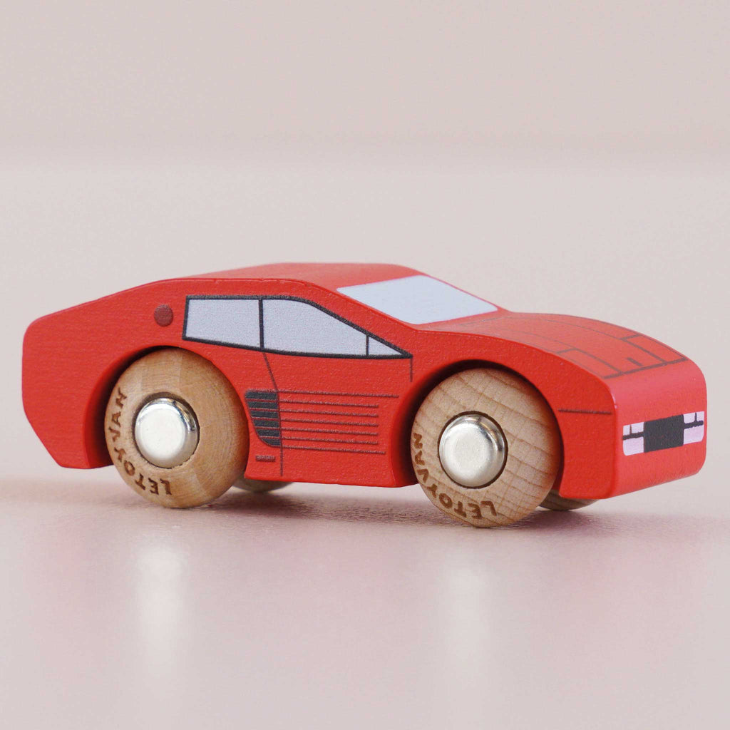Houten auto Marco - nr. 25 - Auto's en voertuigen Le Toy Van - In den Olifant