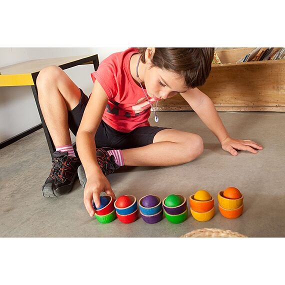 Houten Bakjes En Balletjes - Bowls & Balls - Open ended speelgoed Grapat - In den Olifant