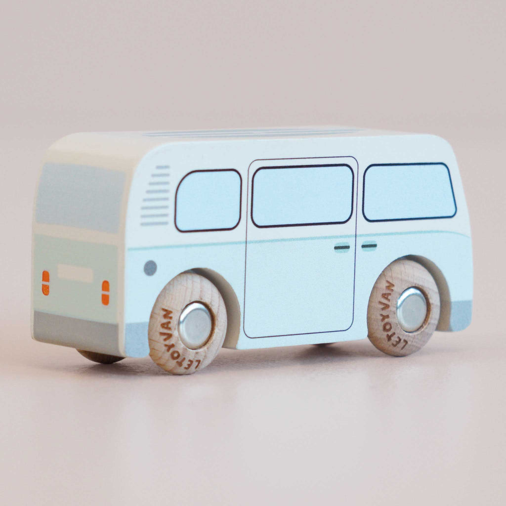 Houten busje Daisy - nr. 29 - Auto's en voertuigen Le Toy Van - In den Olifant