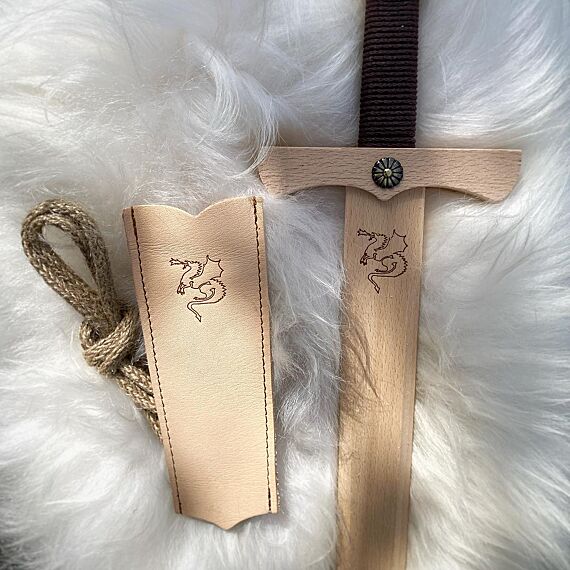 Houten Draken Zwaard Met Lederen Houder | 66 Cm - Wapens en helmen Vah - In den Olifant