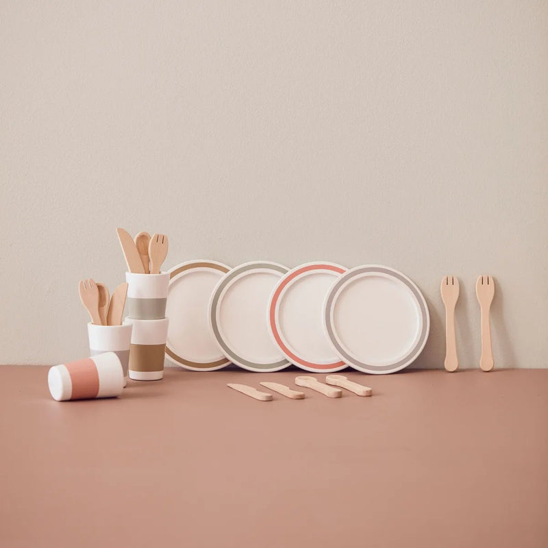 Houten eetset voor 4 - Dinnerware Play Set - Speelkeuken en winkeltje Kid's Concept - In den Olifant