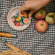 Houten fruit Fruits - set van 12 - Open ended speelgoed Grapat - In den Olifant