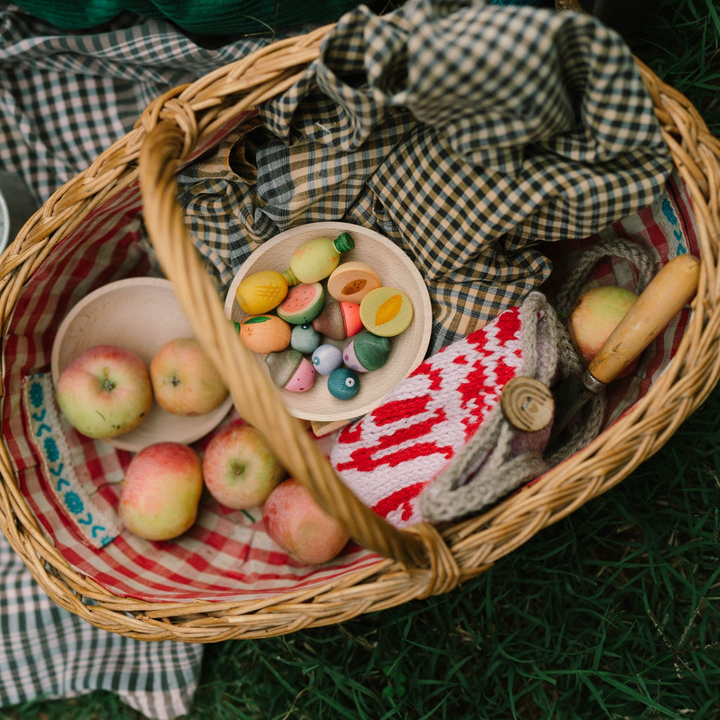 Houten fruit Fruits - set van 12 - Open ended speelgoed Grapat - In den Olifant