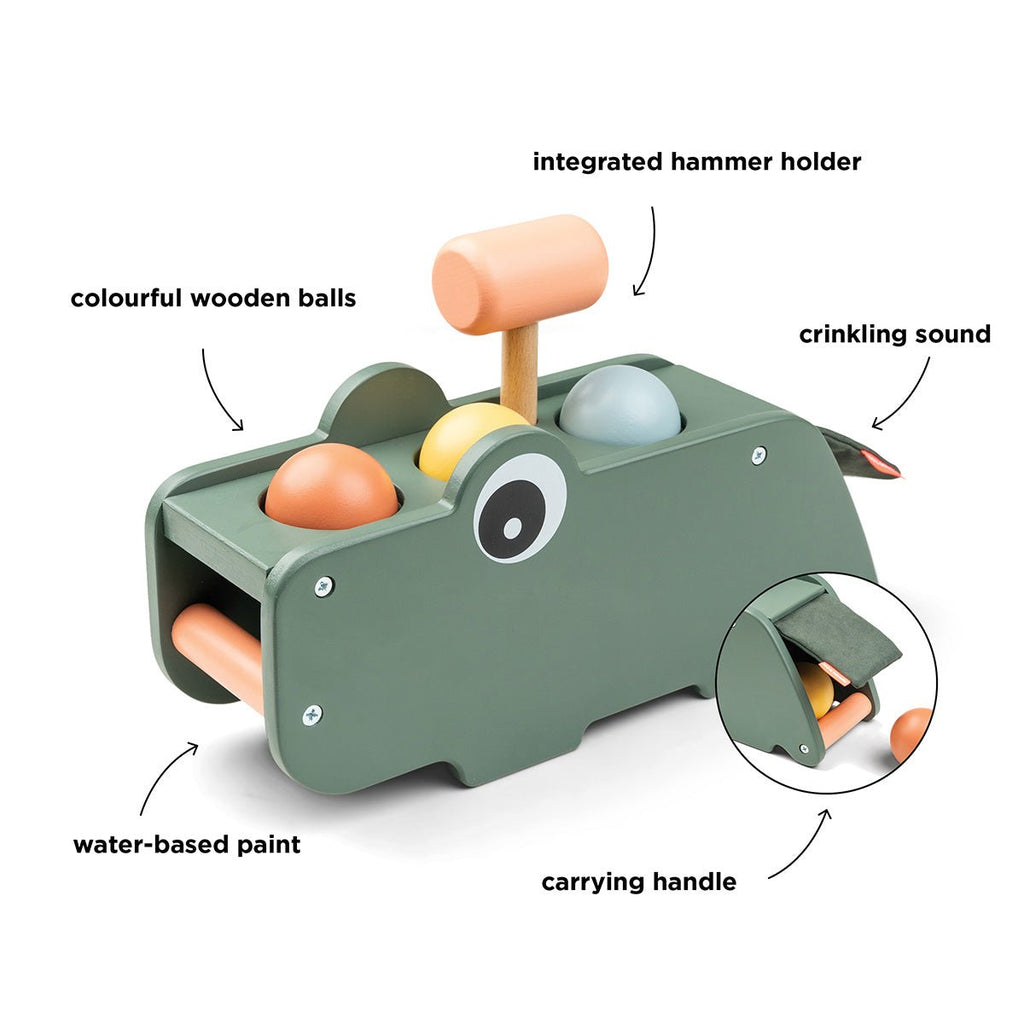 Houten hamerbankje - Croco Green - Houten babyspeelgoed Done by Deer - In den Olifant