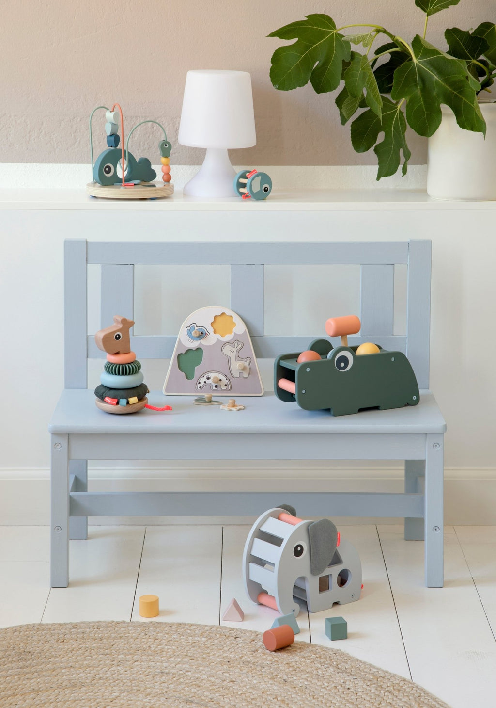 Houten hamerbankje - Croco Green - Houten babyspeelgoed Done by Deer - In den Olifant