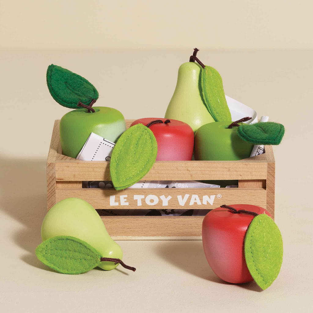 Houten kistje met appels en peren - Speelkeuken en winkeltje Le Toy Van - In den Olifant