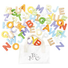 Houten letters in tasje - Alphabet - Educatieve spelletjes Le Toy Van - In den Olifant