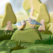 Houten speelfiguur Pimpelmees - 5,1 cm - Speeldieren Ostheimer - In den Olifant