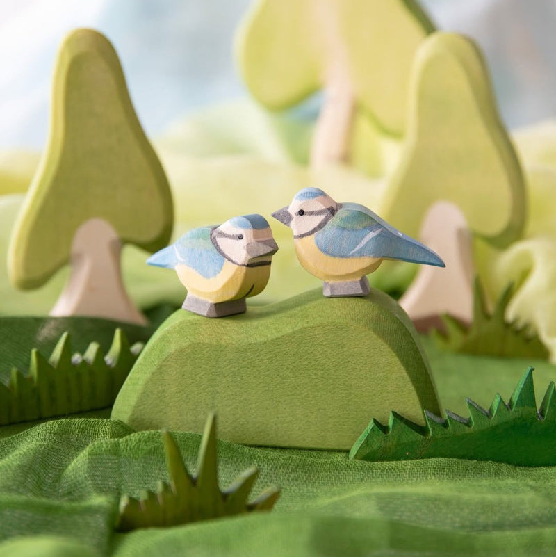 Houten speelfiguur Pimpelmees - 5,1 cm - Speeldieren Ostheimer - In den Olifant