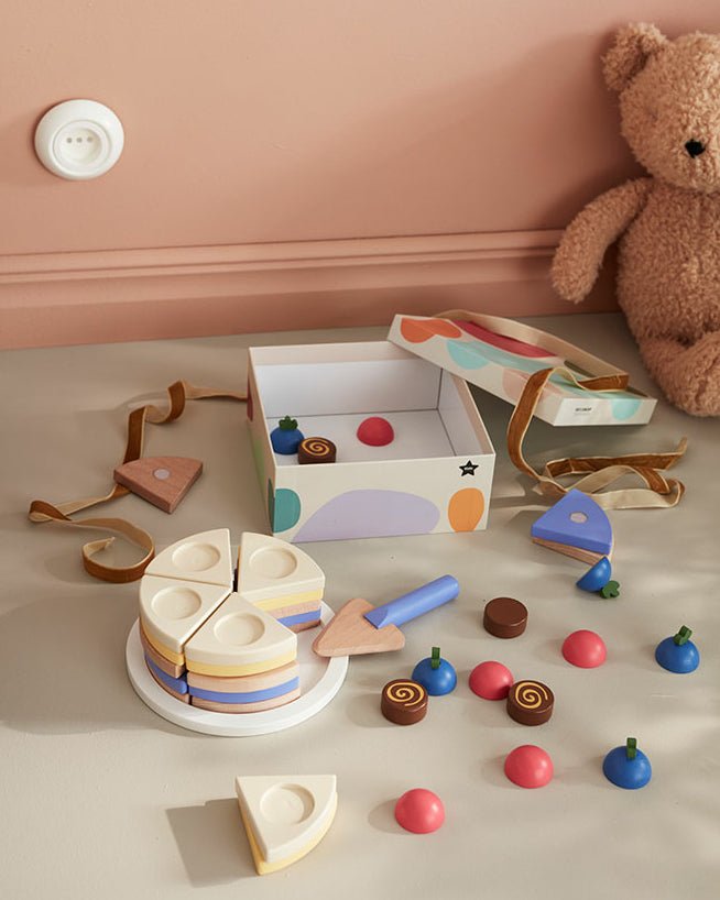 Houten speelset - Cake in layers - Speelkeuken en winkeltje Kid's Concept - In den Olifant