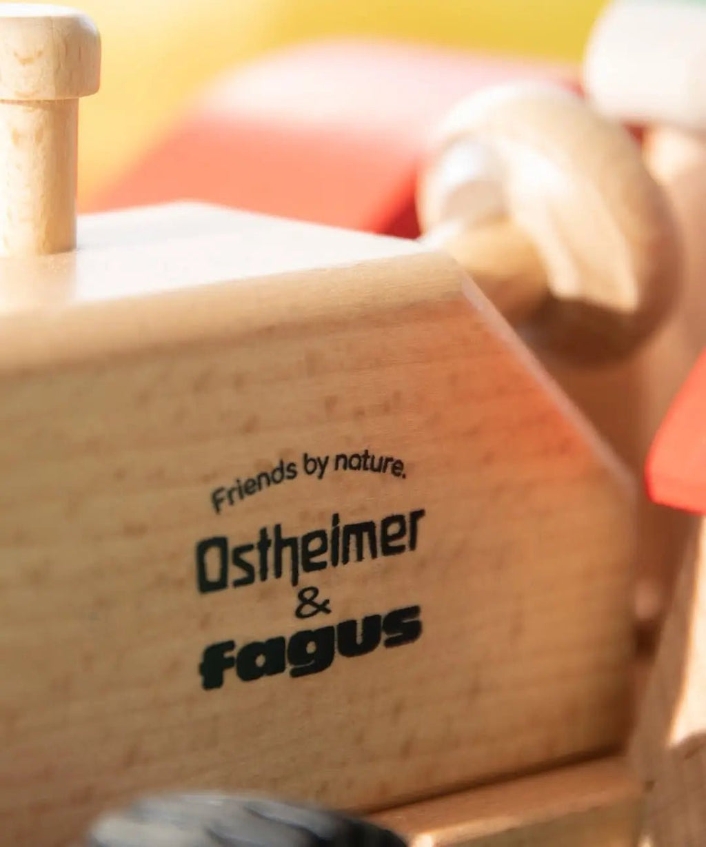 Houten Tractor Ostheimer x Fagus - Friends by nature - Speelvoertuigen Ostheimer - In den Olifant