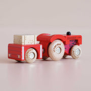 Houten tractor Tilly - nr. 34 - Auto's en voertuigen Le Toy Van - In den Olifant