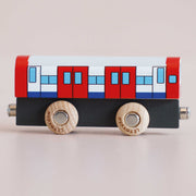 Houten treinwagon Tim - nr. 48 - Auto's en voertuigen Le Toy Van - In den Olifant