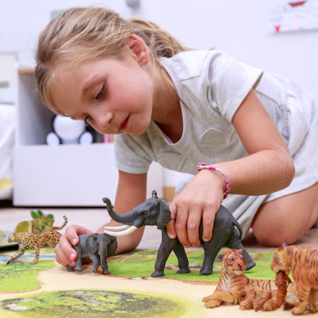 Jonge Afrikaanse Olifant - Speeldieren Papo - In den Olifant