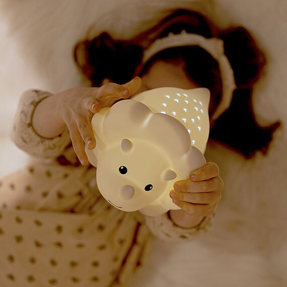 Juliette Dino SAND PROJECTOR LED, USB recharge | H 13,6 x 21 x 14,8 cm - Nachtlampjes AP Junior - In den Olifant