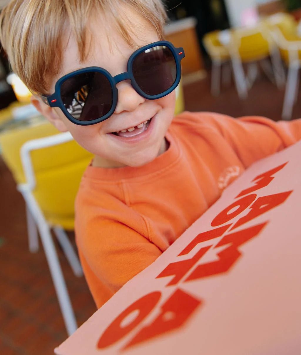 Kinderzonnebril Koody Taylor - Zonnebrillen Hello Hossy - In den Olifant