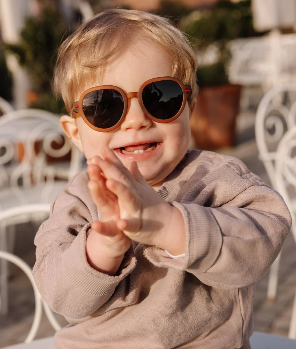 Kinderzonnebril Megy Nate - Zonnebrillen Hello Hossy - In den Olifant