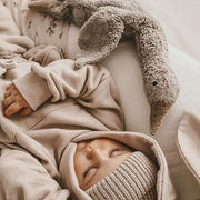 Kleine Knuffel Grijze Gans Met Warmtekussen | 47 Cm - Boerderijdieren Senger Naturwelt - In den Olifant