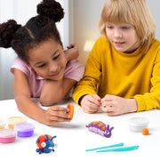 Kleiset Bugs Caterpillar - 3 potjes - Boetseren Hey Clay - In den Olifant
