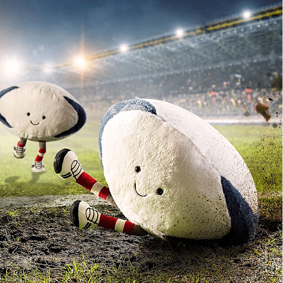 Knuffel Amuseables Sports Rugby Ball | 18 Cm - Fantasieknuffels Jellycat - In den Olifant