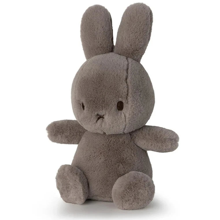 Knuffel konijn Cozy Miffy Taupe In Giftbox - 23 cm - Boerderijdieren Bon Ton Toys - In den Olifant