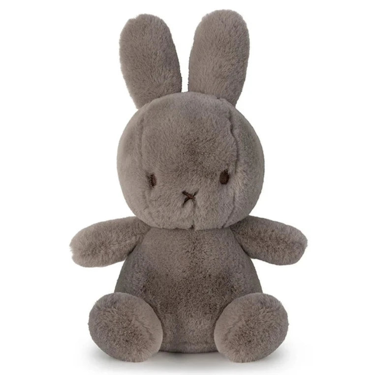 Knuffel konijn Cozy Miffy Taupe In Giftbox - 23 cm - Boerderijdieren Bon Ton Toys - In den Olifant