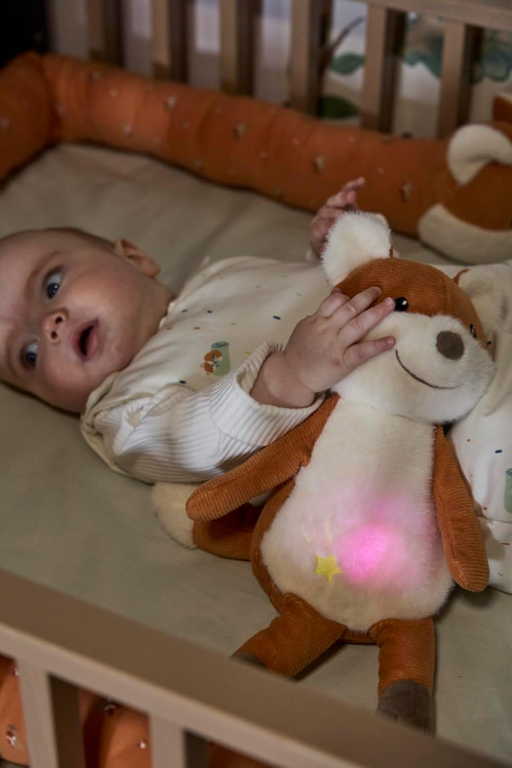 Knuffel met nachtlampje en geluid Vos Filou - 31 cm - Nachtlampjes Sterntaler - In den Olifant