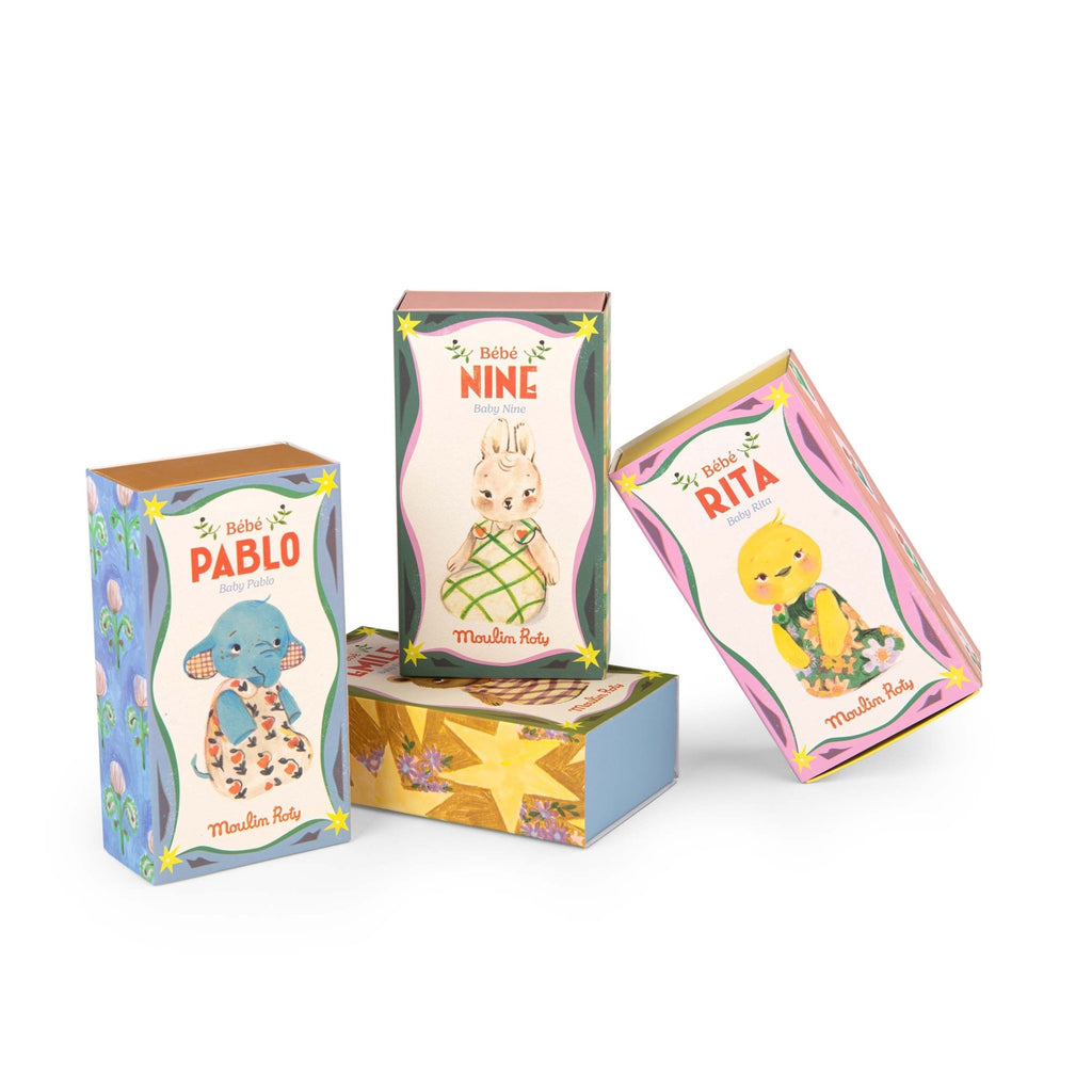 Knuffeltje Baby Rita de eend - Les Minouchkas - Boerderijdieren Moulin Roty - In den Olifant