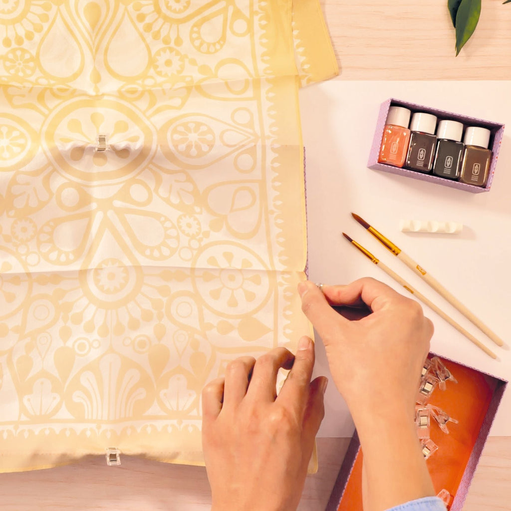 Knutselset Atelier 11 - Schilderen op zijde - Schilderen Djeco - In den Olifant