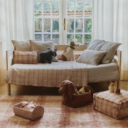 Kussen Handloom Cushion Rose - 25 x 40 cm - Kussens Lorena Canals - In den Olifant