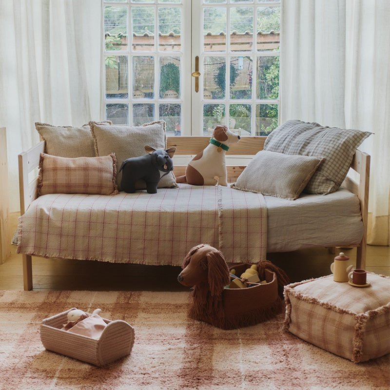 Kussen Handloom Cushion Rose - 25 x 40 cm - Kussens Lorena Canals - In den Olifant