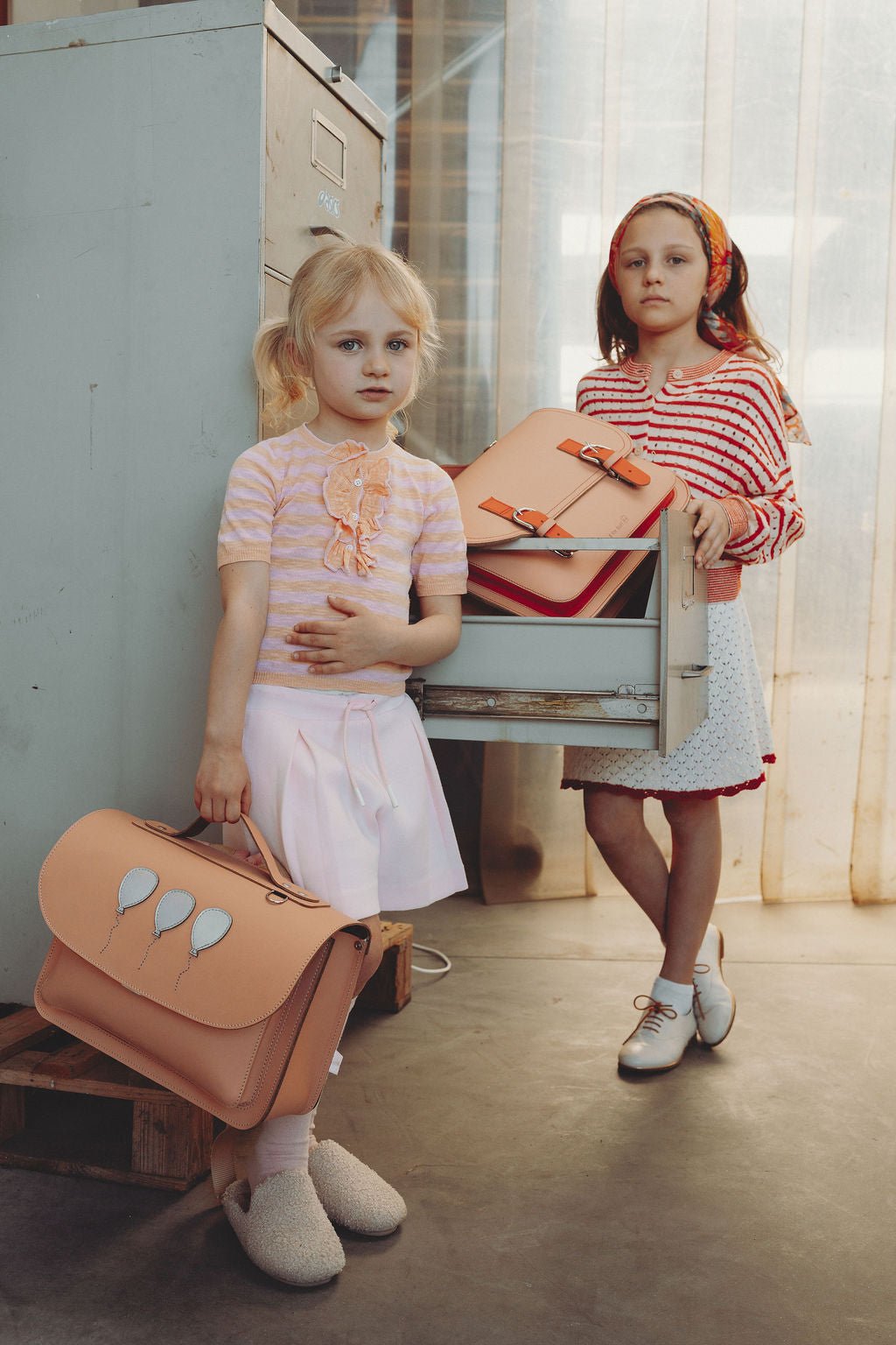 Lederen kleutertas met magneetsluiting - Balloon Peach - Schooltassen Own Stuff - In den Olifant