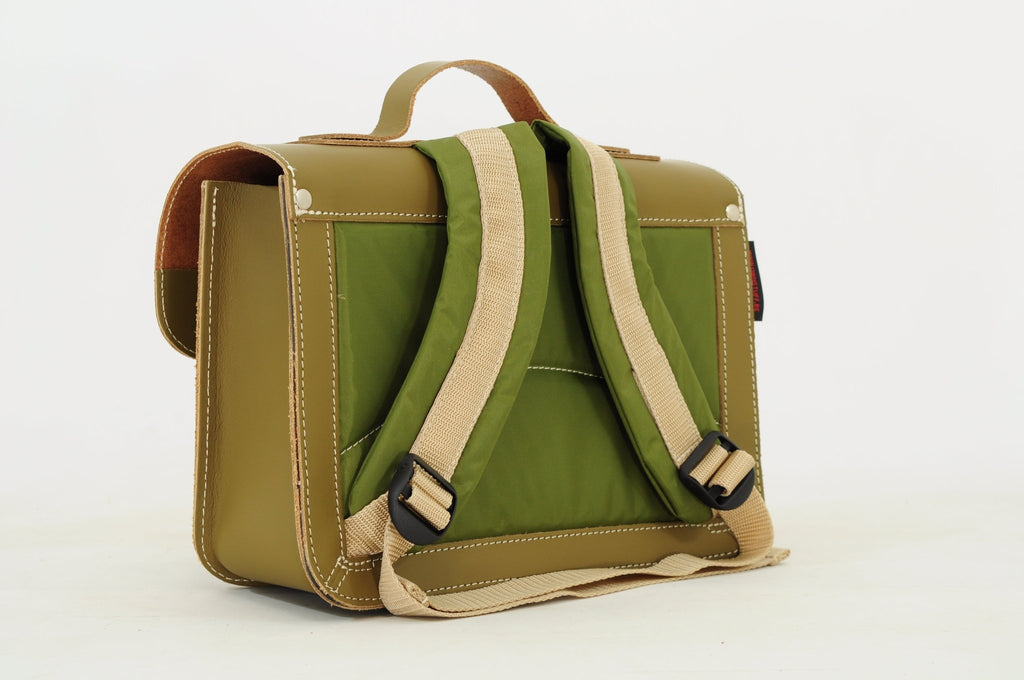Lederen kleutertas met magneetsluiting - Car Moss - Schooltassen Own Stuff - In den Olifant