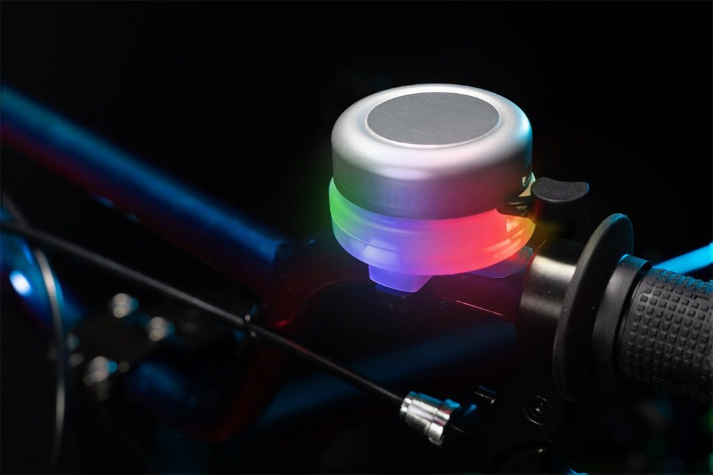 Lichtgevende Fietsbel - Lighted Bell Silver - Onaf Brightz - In den Olifant