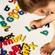 Magnetische letters en cijfers - set van 77 - Magneten en letters Tix&Mix - In den Olifant