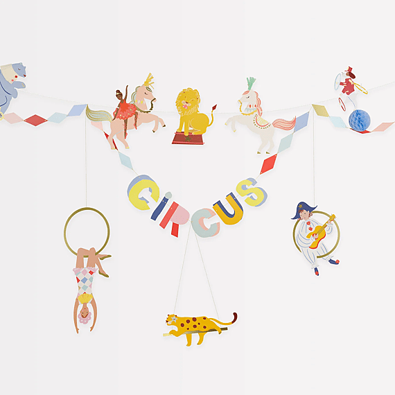 Slinger Circus Garland