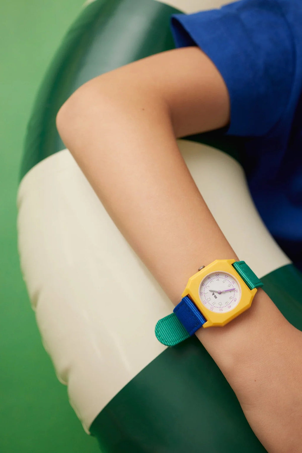 Mini Kyomo horloge - Banana Haven - Uurwerken Mini Kyomo - In den Olifant