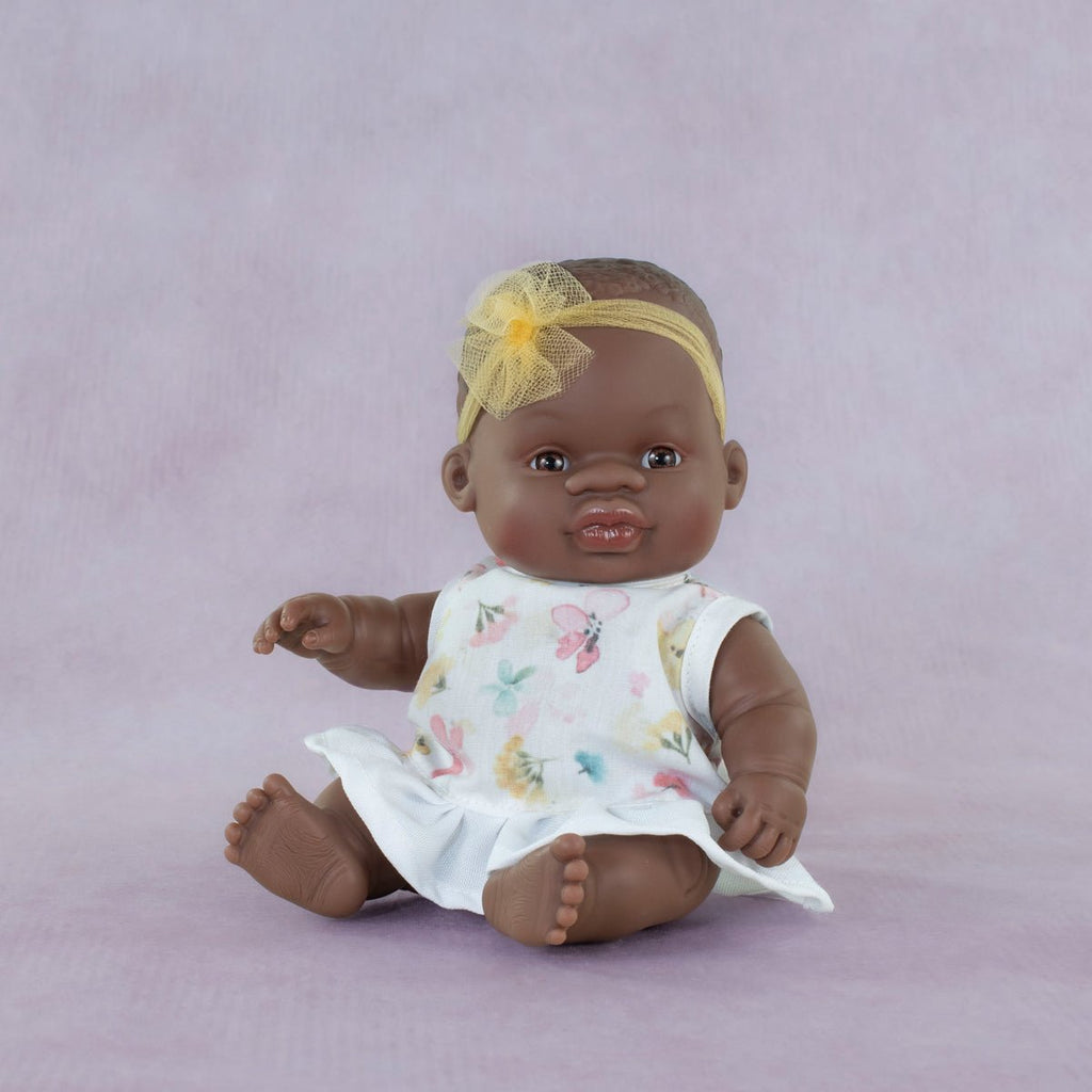 Miniland babypop Afrikaans meisje My Friends & Me - 21 cm - Babypoppen Miniland - In den Olifant