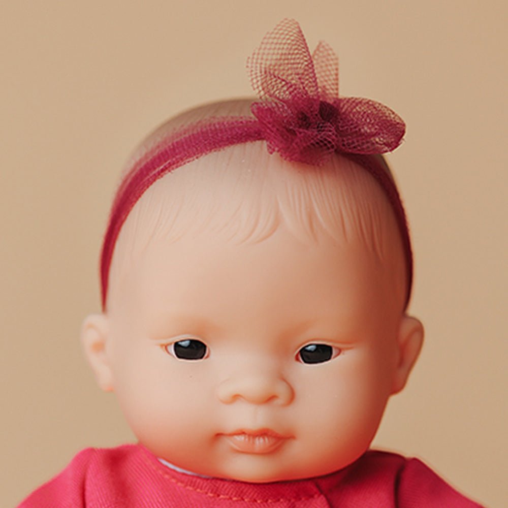 Miniland babypop Aziatisch meisje My Friends & Me - 21 cm - Babypoppen Miniland - In den Olifant