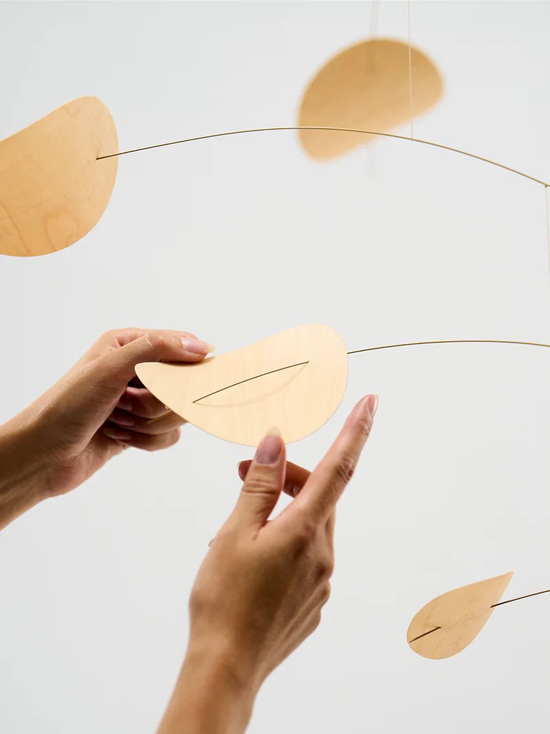 Mobiel n° 158 - Drifting Clouds Midi Nature Medium - Mobielen Flensted Mobiler ApS - In den Olifant