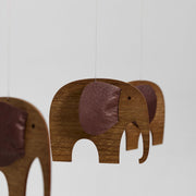 Mobiel n° 71 - Baby Elephants 3 Wood - Mobielen Flensted Mobiler ApS - In den Olifant