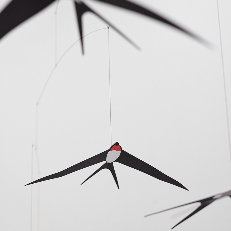 Mobiel n°24 - Flying Swallows 5 - Mobielen Flensted Mobiler ApS - In den Olifant