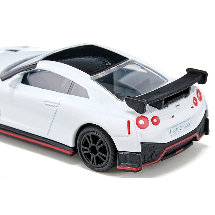 Nissan GT - R Nismo - Auto's en voertuigen Siku - In den Olifant