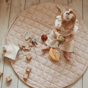 Noomad opbergzak en speelmat - Soft Stripes Brown - Opbergers Play&go - In den Olifant
