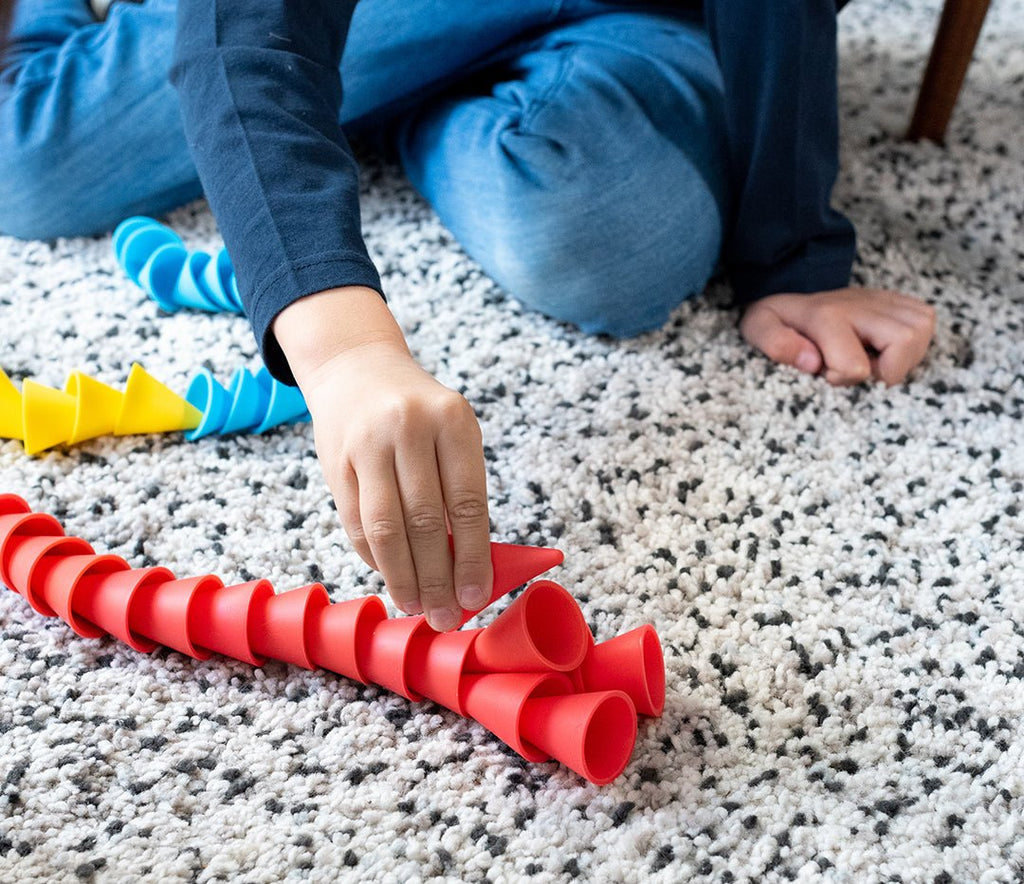 Oppi Piks Cones - set van 48 siliconen kegels - Open ended speelgoed Oppi - In den Olifant