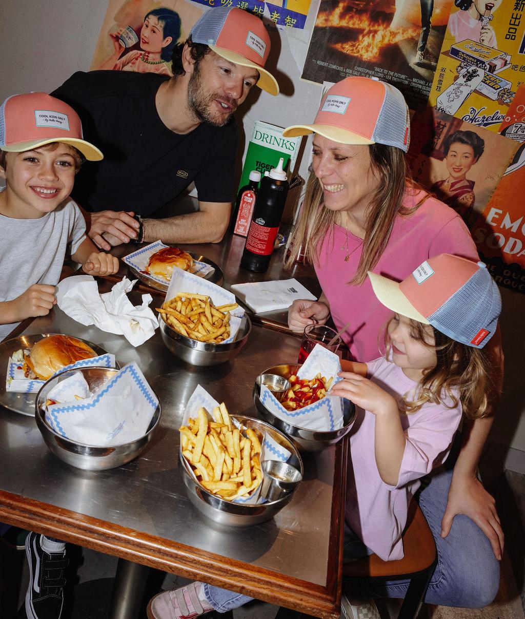 Pet Mini Neo - Petten & mutsen Hello Hossy - In den Olifant